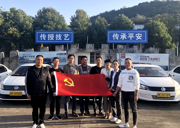 8b6f890821e086a70c931ab10977b19.jpg 8b6f890821e086a70c931ab10977b19.jpg